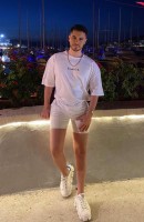อเล็กซ์ อายุ 23 ปี สโกเปีย / มาซิโดเนีย เอสคอร์ท