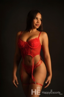 Бела, 23 године, пратња на Ибици / Шпанија - 5