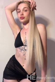 Anastasia, 21 let, Tirana / Albánie Escorts - 3