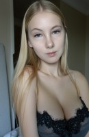 Sara, 35 anni, escort di Novi Sad / Serbia