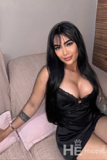 Bibi, 23 metų – 21 metų