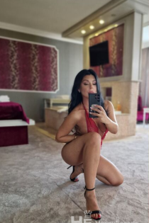 Bella, 23 let, Tirana / Albánie Escorts – 4