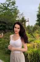 Orva, Age 40, Escort in Tirana / Albania