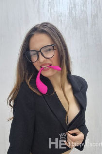 Kanya, 23, Tirana/Albanian saattajat - 4