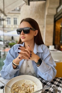 Ruslena, 27 let, Tirana / Albanija Spremljevalci - 8