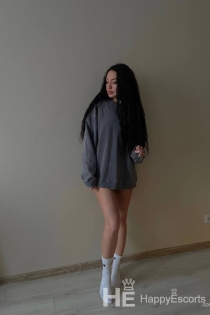 Dasha, Usia 25, Tirana / Albania Pengawal - 7
