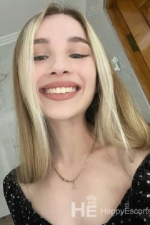 Katalina, Age 23, Escort in Tirana / Albania - 1