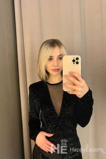Katalina, Age 23, Escort in Tirana / Albania - 5