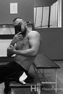 Edvard, Eskort, VIP, Vek 28, Kyjev / Ukrajina Eskortky - 5