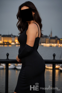 Larisa, 31 lat, Düsseldorf / Niemcy Eskorty - 4