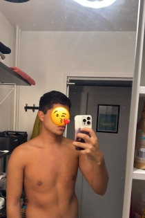 Sébastien, 21 ans, Paris / France Escortes - 2