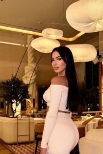 Lina, 22 rokov - 2 rok