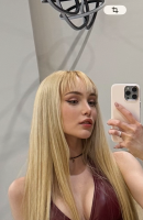 Nina, Alter 22, Escort in Frankfurt am Main / Deutschland