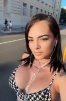 Aziza, Miaka 26, Riga / Latvia Wasindikizaji