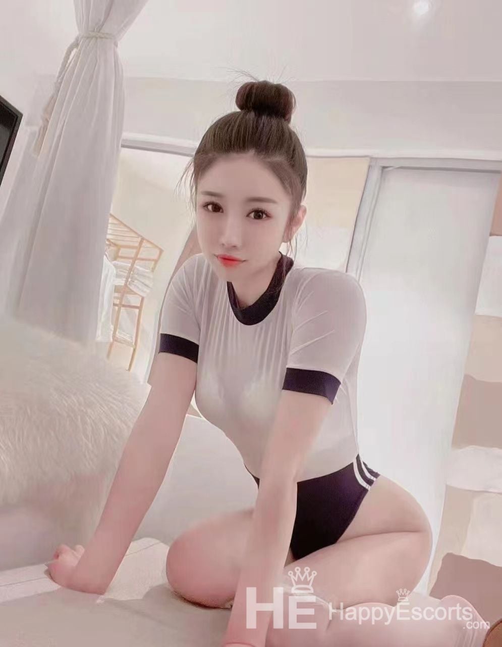 Lingcui, Alter 25, Escort in Podgorica / Montenegro - 1