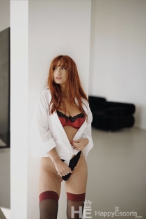 Julia, Alter 27, Escort in Helsinki / Finnland - 3