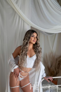 Sara, Age 25, Escort in London / United Kingdom - 2