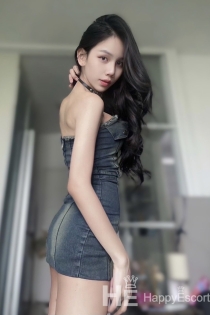 Yuri, 21 anni, Bangkok / Thailandia Escort - 3