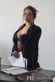 Рада, 24 года, Загреб / Хорватия Эскорт - 9