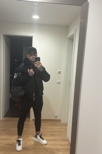 Kyle, věk 23, Praha / Česká republika Eskortky - 5