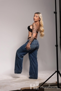 Мел Вилар, 23 године, Београд / Србија, пратње - 12