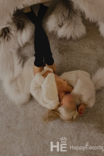 Nika, Alter 27, Escort in Frankfurt am Main / Deutschland - 2