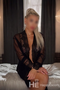 Nika, Alter 27, Escort in Frankfurt am Main / Deutschland - 3