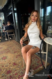 Ruby, 20 años, Barcelona / España Escorts - 4