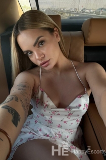 Sienna, 24 anni, Milano / Italia Escort - 3