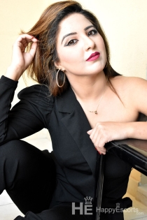 Нур Раджпут, 22 години, Дубай / ОАЕ Ескорт - 4