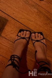 Gabi, Miaka 24, Lisbon / Ureno Wasindikizaji - 14