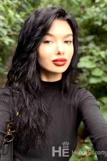 Gia, Ηλικία 24, Φλωρεντία / Ιταλία Συνοδοί - 3