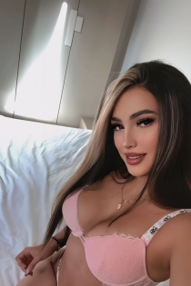 Escorte Emma New Tirana, 23 de ani, Tirana / Albania - 3