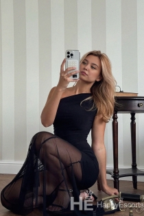 Nian Filby, 20 de ani, Dubai / Escorte Emiratele Arabe Unite - 2