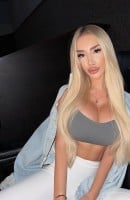 Selin, Age 23, Istanbul / Turkey Escorts