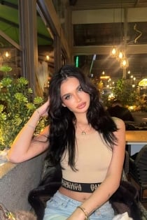 Selen, Age 22, Escort in Istanbul / Turkey - 2