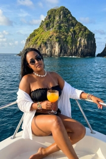 Viviane Brando, 29 éves - 8