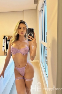 Brunna, Age 21, Escort in Belfast / United Kingdom - 7