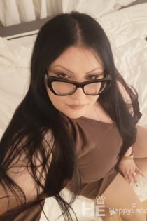 Fru Lida, 35 år - 8 år