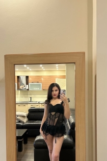 Јулиа, 26 година, Тирана / Албанија Есцортс - 3