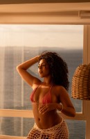 Evelyn Castro, Age 22, Madrid / Spain Escorts