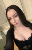 คริส อายุ 20 ปี ทาลลินน์ / เอสโตเนีย เอสคอร์ท