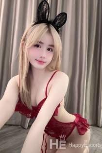 Arde, 23, Tirana/Albania saattajat - 1