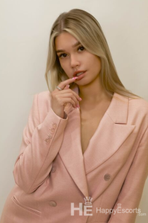 Ціма, 24 гады, Тырана / Албанія Эскорт - 1