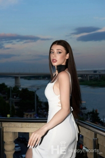 Lilit, Age 21, Escort in Dubai / UAE - 6