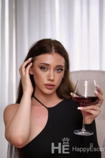 Lilit, Age 21, Escort in Dubai / UAE - 3