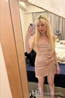 Okami, 25 metų, Paryžius / Prancūzija. Eskortai - 11.