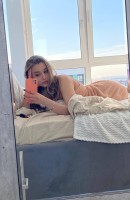 Ramona, Age 19, Istanbul / Turkey Escorts
