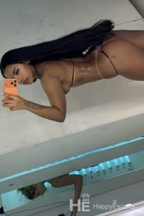 Tayna, 26 ans - 13