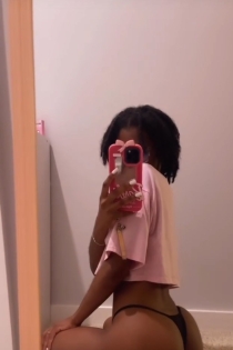 Cinthya, Ηλικία 24, Αθήνα / Ελλάδα Συνοδοί - 5